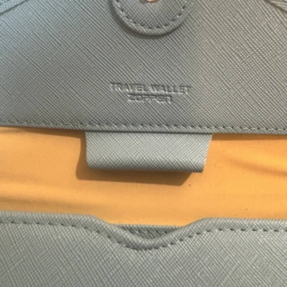 Zoppen Pastel Blue Trifold Travel Wallet RFID Organizer ID Card Holder Snap